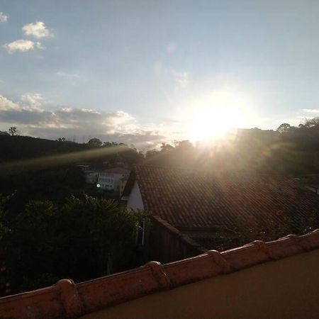 Estadia Das Gerais - Casa De Hospedes Adoravel Com Jacuzzi Ору-Прету Экстерьер фото