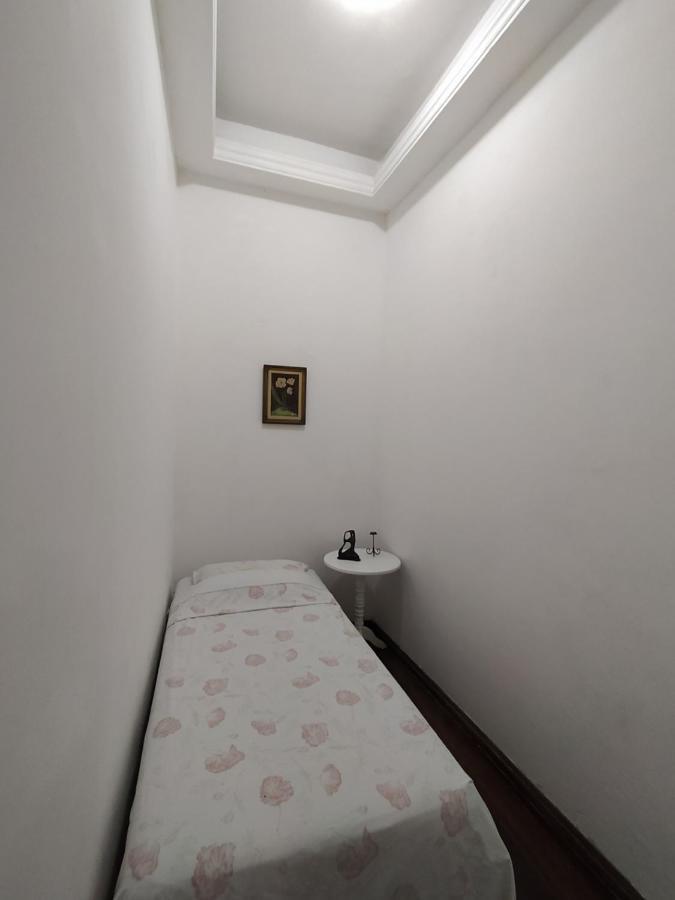 Estadia Das Gerais - Casa De Hospedes Adoravel Com Jacuzzi Ору-Прету Экстерьер фото